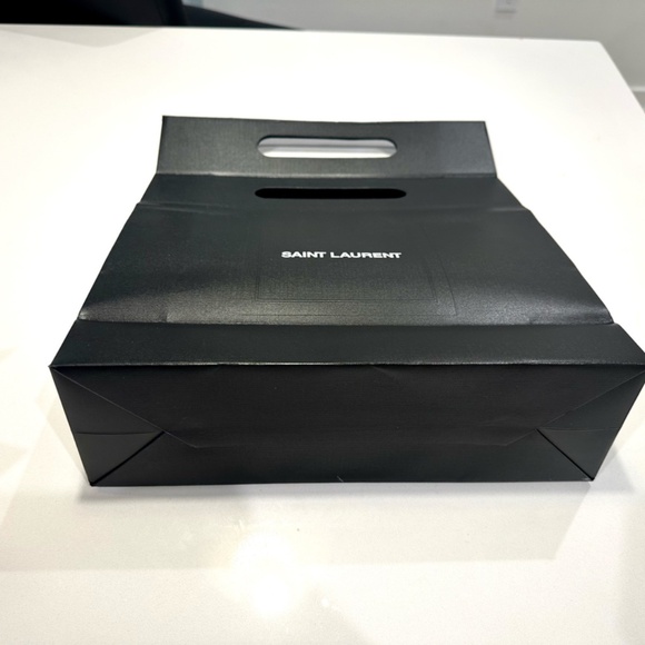 AUTHENTIC SAINT LAURENT SHOPPING BAG - Picture 4 of 5